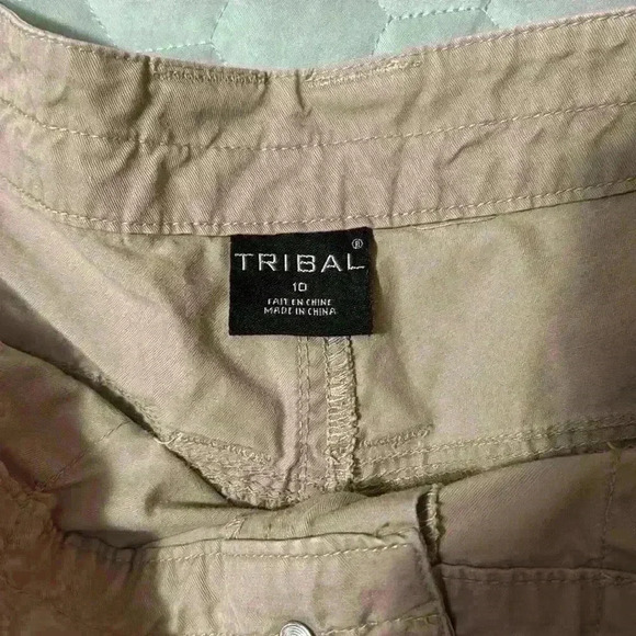 Tribal lightweight Capri Pants - Picture 6 of 8